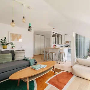Little Bibi Terrace - Cote Des Basques And Private Garage Apartment