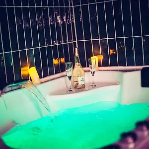 Du Mont D'or - Baignoire - Minibar Offert Romantiskt hotell Marseille